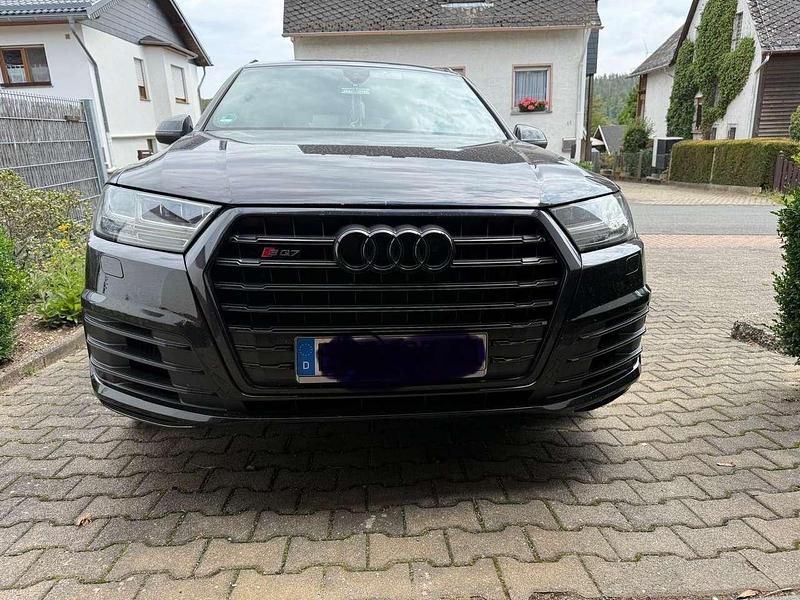 Gebraucht Audi SQ7 500 PS (367 kW) 2018 Schwarz SUV