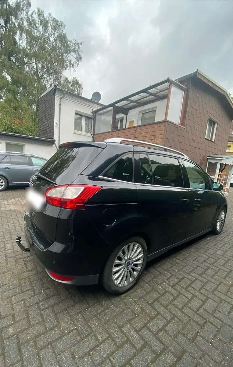 Gebraucht Ford Grand C-Max 140 PS (102 kW) 2011 Schwarz Van / Kleinbus