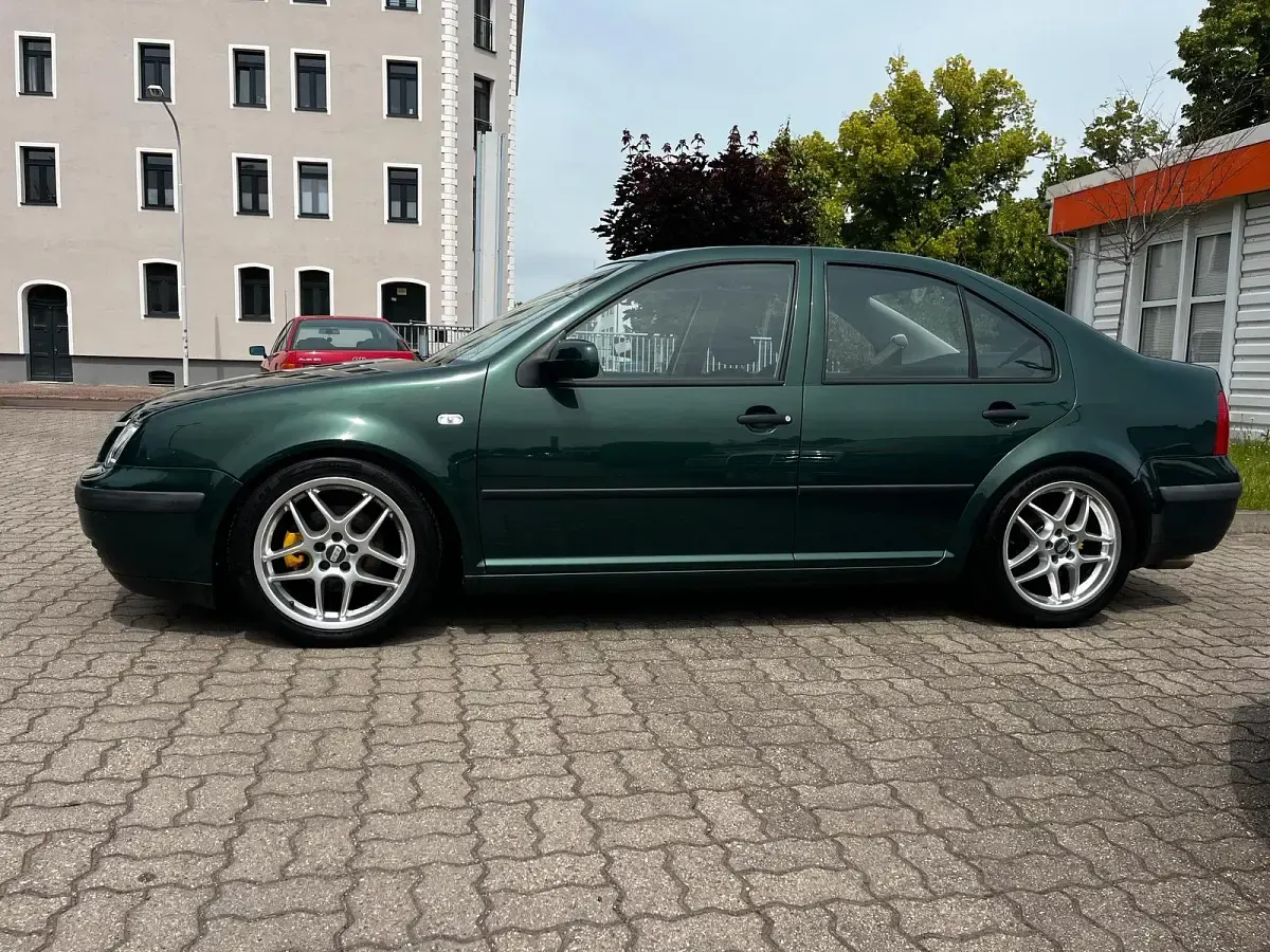 Gebraucht VW Bora 105 PS (77 kW) 2001 Grün Limousine