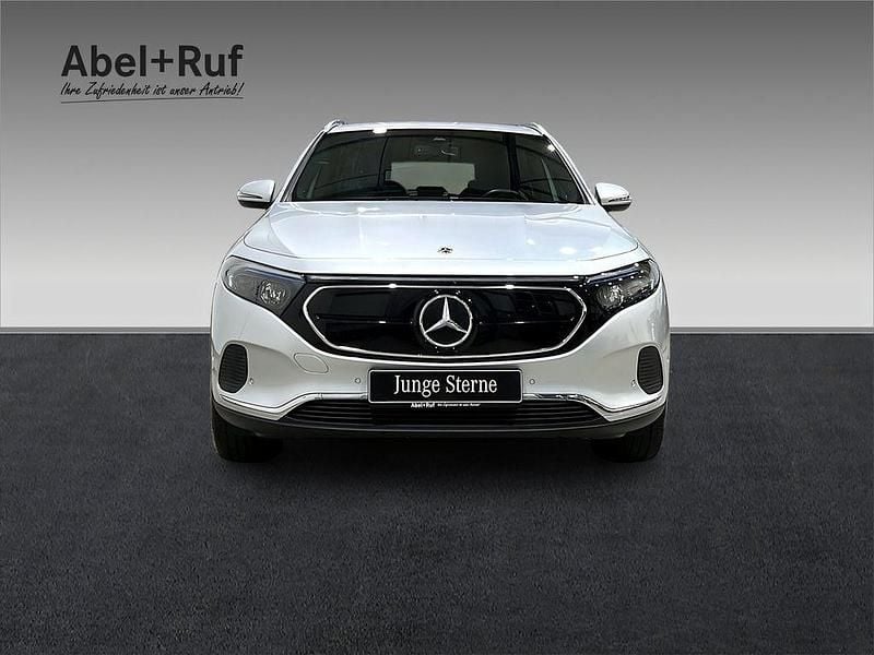 Gebraucht Mercedes EQA250 Progressive 139 kW (190 PS) 2022 Silber SUV