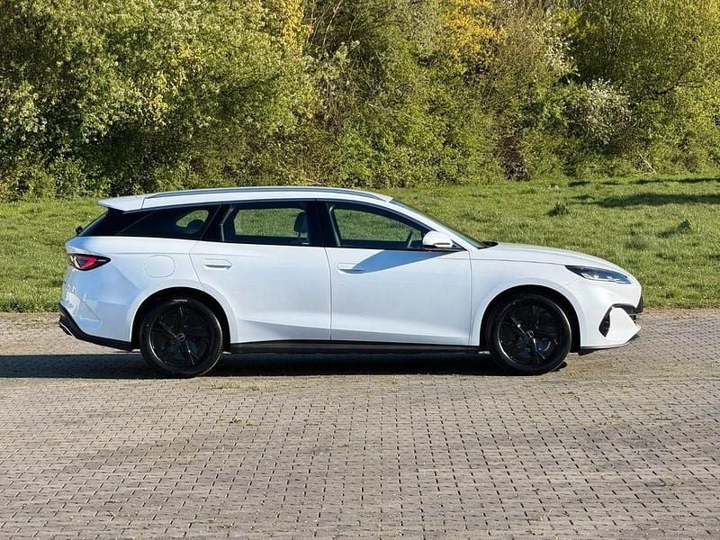 Neu BYD Seal Boost 184 PS (135 kW) 2026 Weiß Limousine