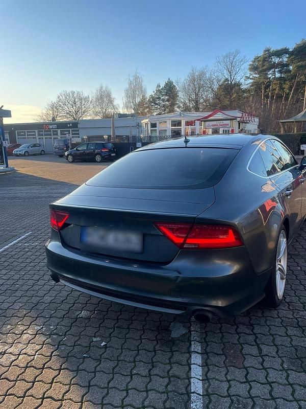 Gebraucht Audi A7 S-Line 281 PS (206 kW) 2014 Grau Kleinwagen
