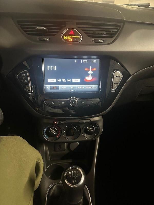 Gebraucht Opel Corsa Edition 90 PS (66 kW) 2016 Schwarz Kleinwagen