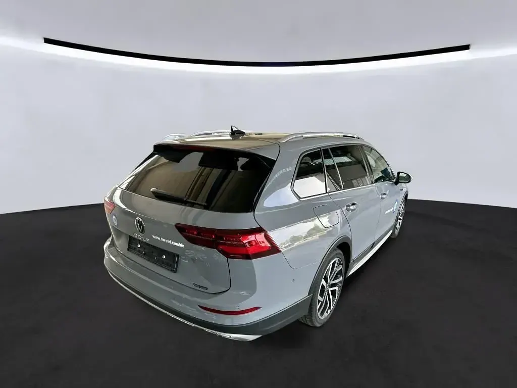 Gebraucht VW Golf Alltrack 200 PS (147 kW) 2023 Grau Kombi
