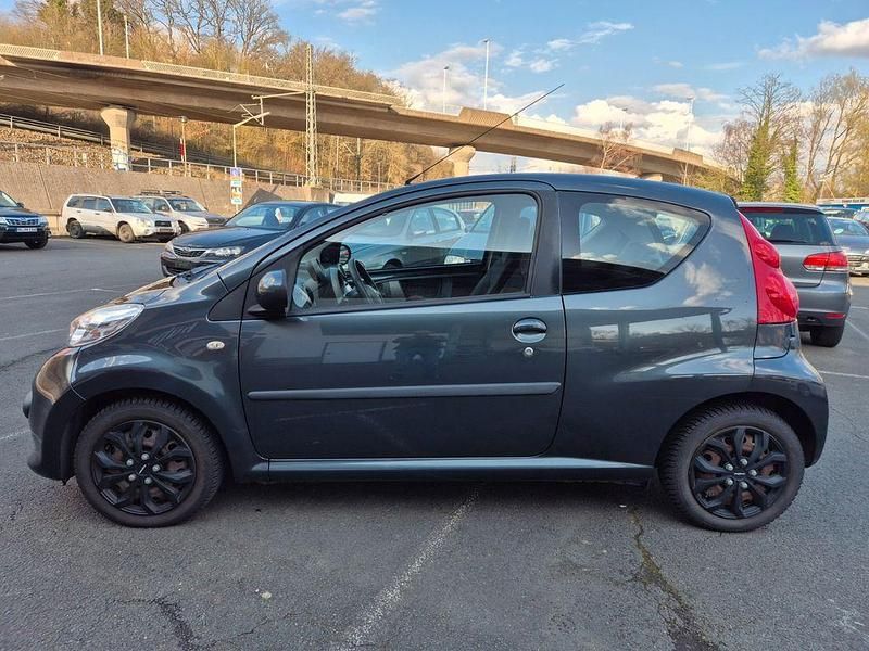 Gebraucht Peugeot 107 Filou 68 PS (50 kW) 2007 Grau Kleinwagen