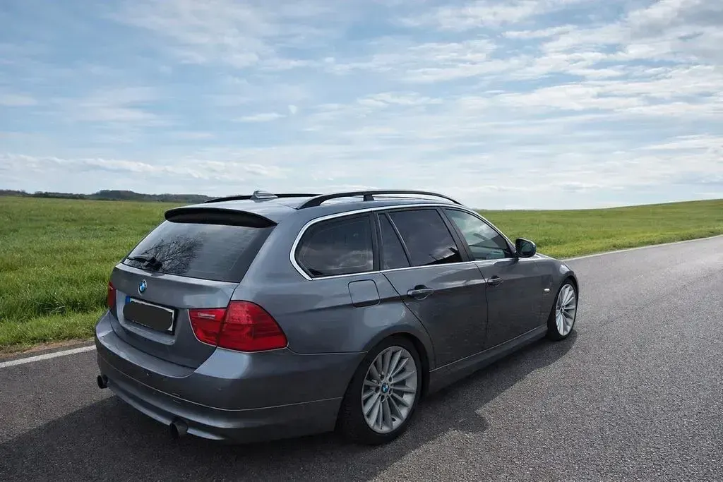Käytetty BMW 335 306 HP (225 kW) 2008 Harmaa Farmari