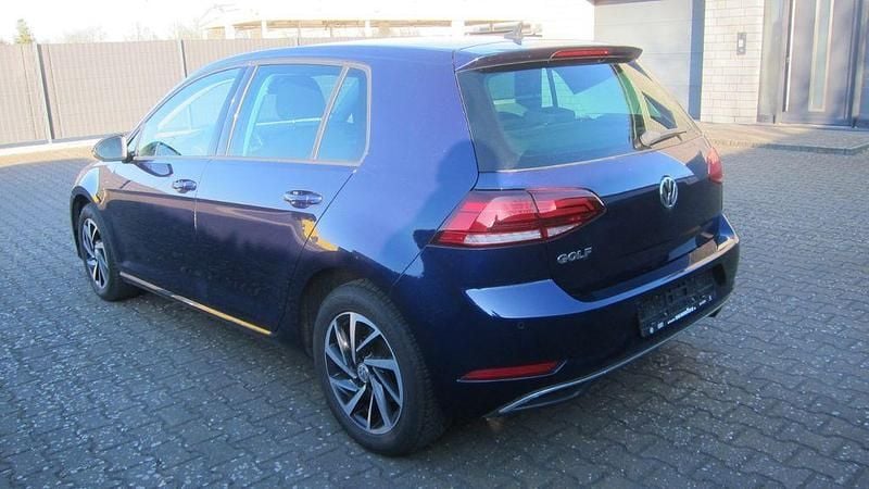 Gebraucht VW Golf VII Join 86 PS (63 kW) 2018 Blau Limousine