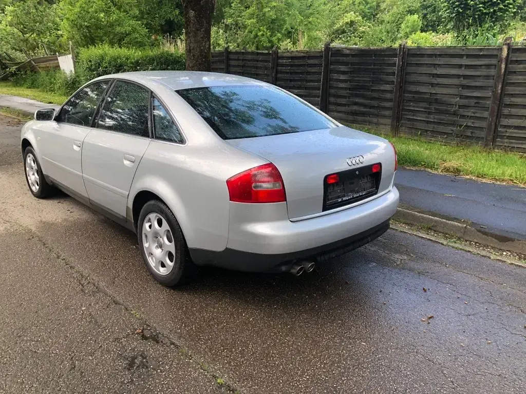 Gebraucht Audi A6 170 PS (125 kW) 2002 Silber Limousine