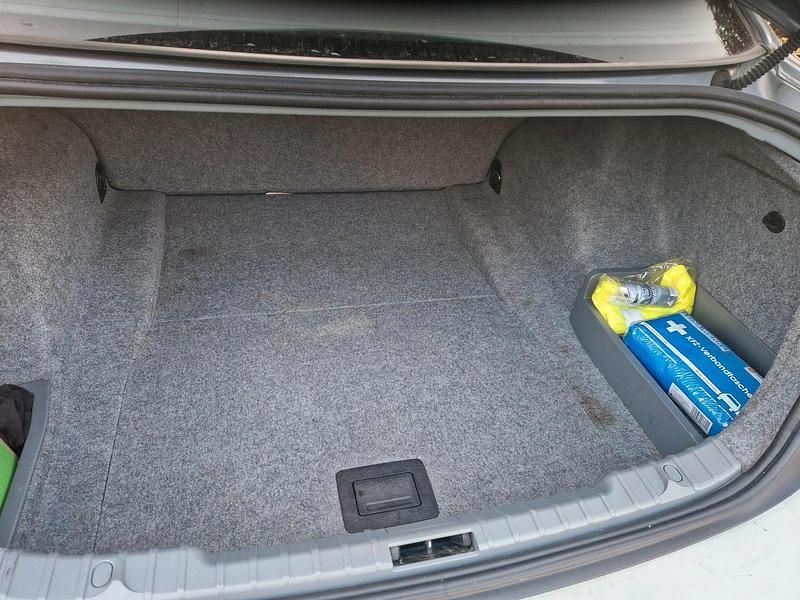 Gebraucht BMW 320 150 PS (110 kW) 2005 Andere farben Limousine