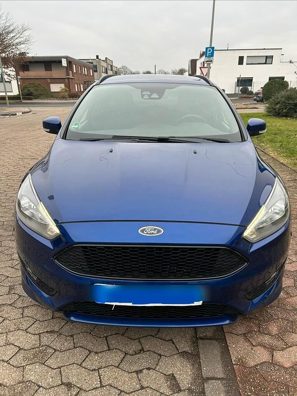 Gebraucht Ford Focus ST-Line 125 PS (91 kW) 2018 Blau Kombi