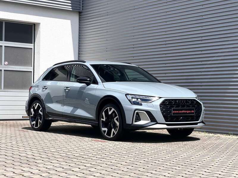 Gebraucht Audi A3 Sport 150 PS (110 kW) 2024 Grau Limousine