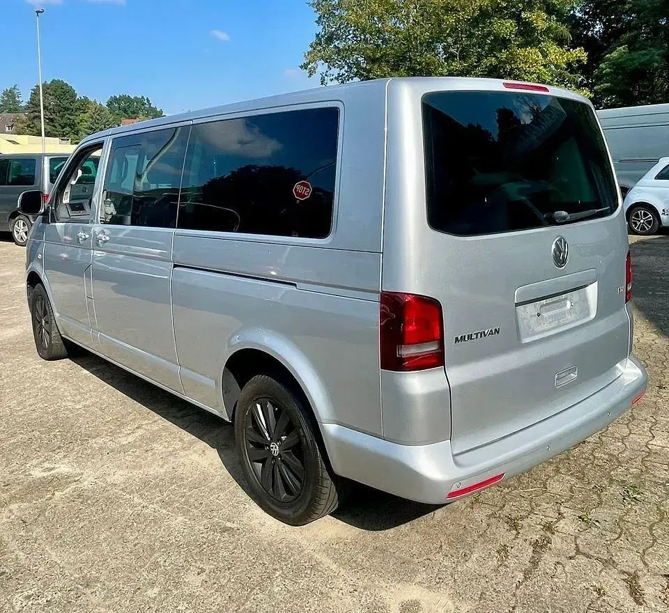 Second-hand VW Multivan Life 186 CP (136 kW) 2013 Monovolum