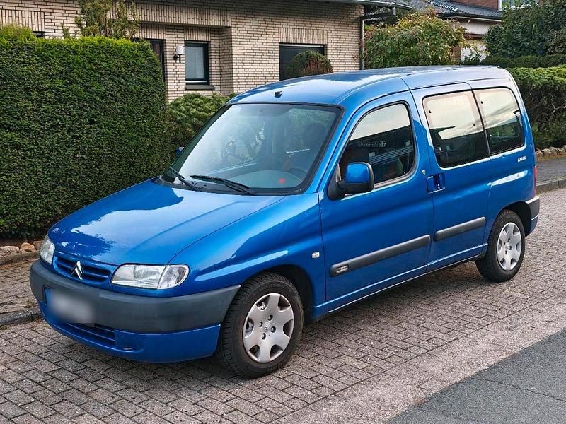 Blau Gebraucht 2002 Citroën Berlingo Van / Kleinbus | 1.200 € (Guter Preis) - Bild 1/4