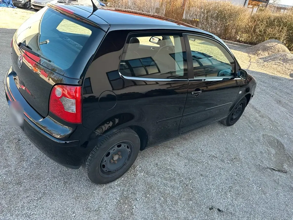 Gebraucht VW Polo 55 PS (40 kW) 2005 Schwarz Kleinwagen