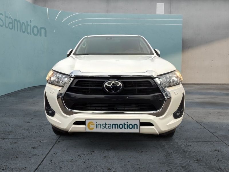 Weiß Gebraucht 2022 Toyota HiLux Comfort Abholung | 40.640 € (Superpreis) - Bild 1/3