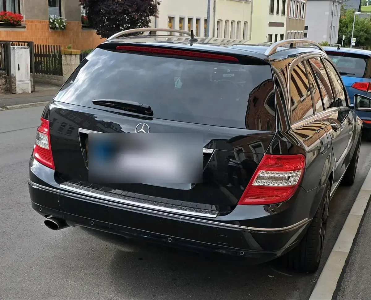 Gebraucht Mercedes C250 2010 Schwarz Kombi