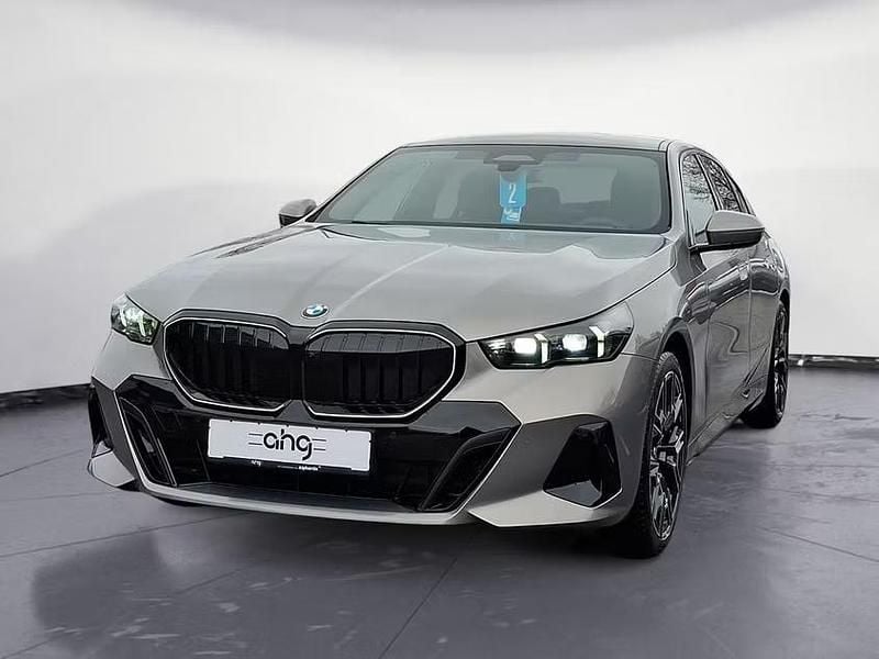 Gebraucht BMW 540 M Sport 303 PS (222 kW) 2026 Limousine