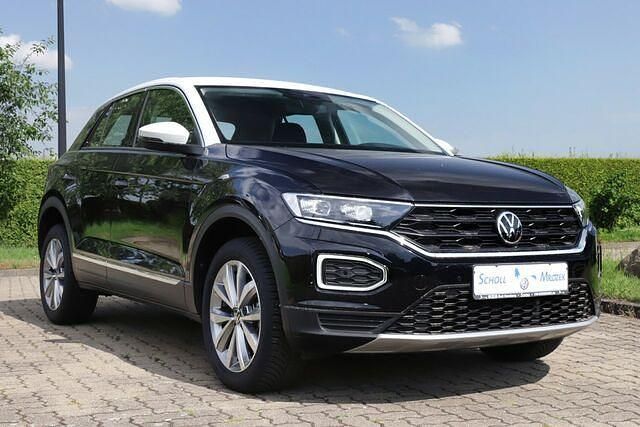 Gebraucht VW T-Roc Style 150 PS (110 kW) 2021 Deep black perleffekt (metallic) SUV