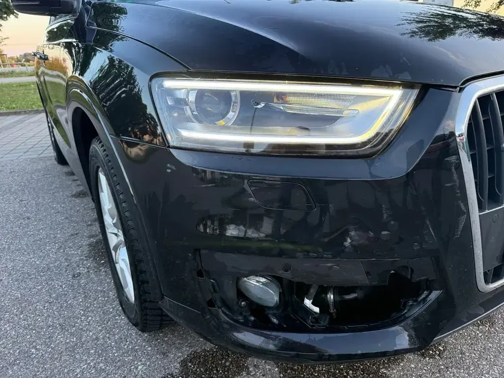 Gebraucht Audi Q3 Sport 177 PS (130 kW) 2012 Schwarz SUV