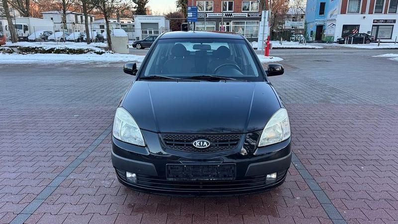 Gebraucht Kia Rio EX 111 PS (81 kW) 2006 Schwarz Limousine