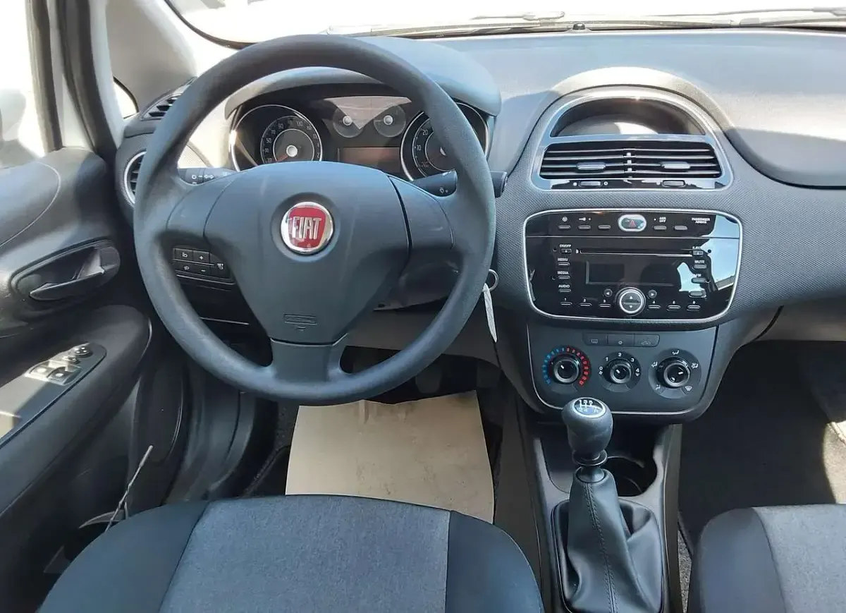Gebraucht Fiat Punto Evo 69 PS (50 kW) 2016 Silber Kleinwagen