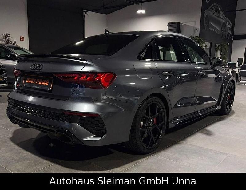 Gebraucht Audi RS3 Sport 400 PS (294 kW) 2021 Grau Limousine