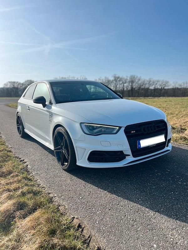 Gebraucht Audi Coupé 300 PS (220 kW) 2014 Weiß Coupé