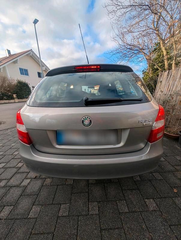 Gebraucht Skoda Fabia 69 PS (50 kW) 2008 Kombi