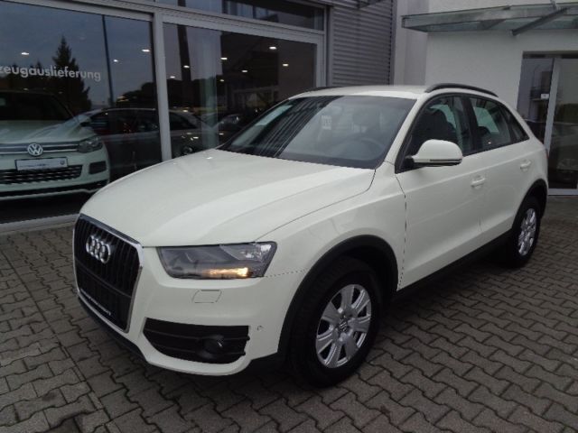 Gebraucht Audi Q3 140 PS (102 kW) 2012 Weiß SUV
