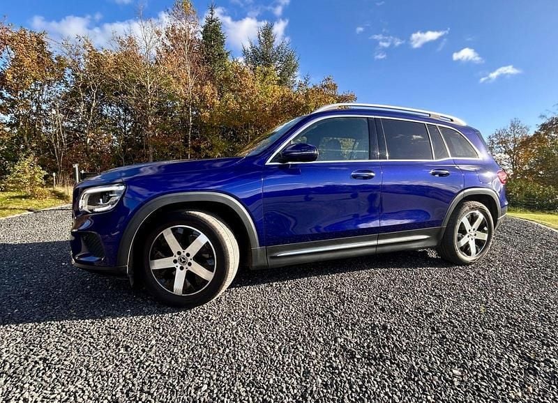 Blau Gebraucht 2020 Mercedes GLB200 SUV | 34.900 € (Fairer Preis) - Bild 1/4