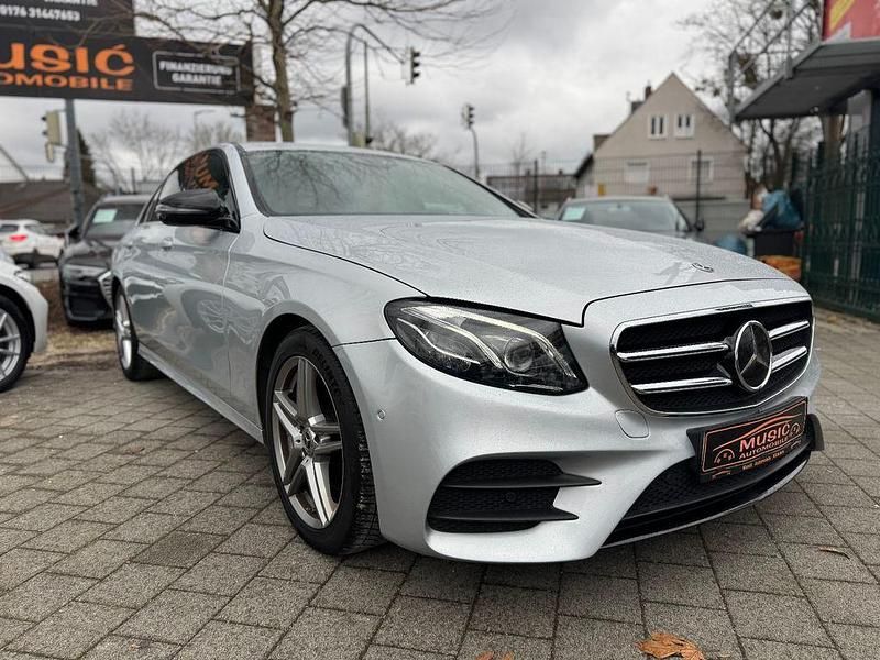 Gebraucht Mercedes E220 AMG line 194 PS (142 kW) 2019 Silber Limousine