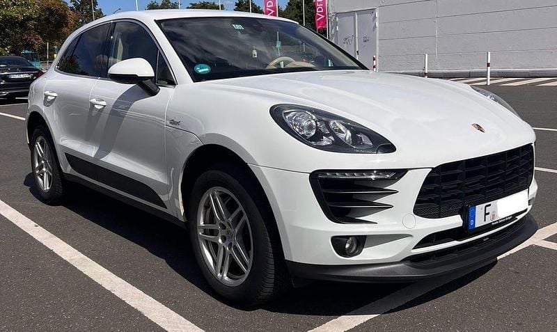 Gebraucht Porsche Macan S 258 PS (189 kW) 2016 Weiß SUV