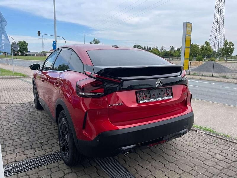 Gebraucht Citroën C4 Shine 155 PS (114 kW) 2021 Elixirrot Limousine