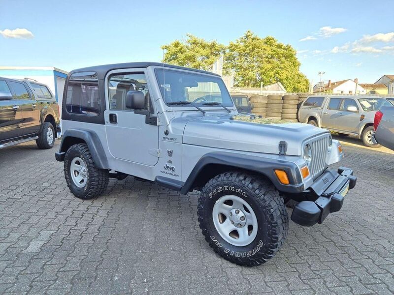 Bright silver metallic Gebraucht 2003 Jeep Wrangler Sport SUV | 13.900 € (Guter Preis) - Bild 1/4