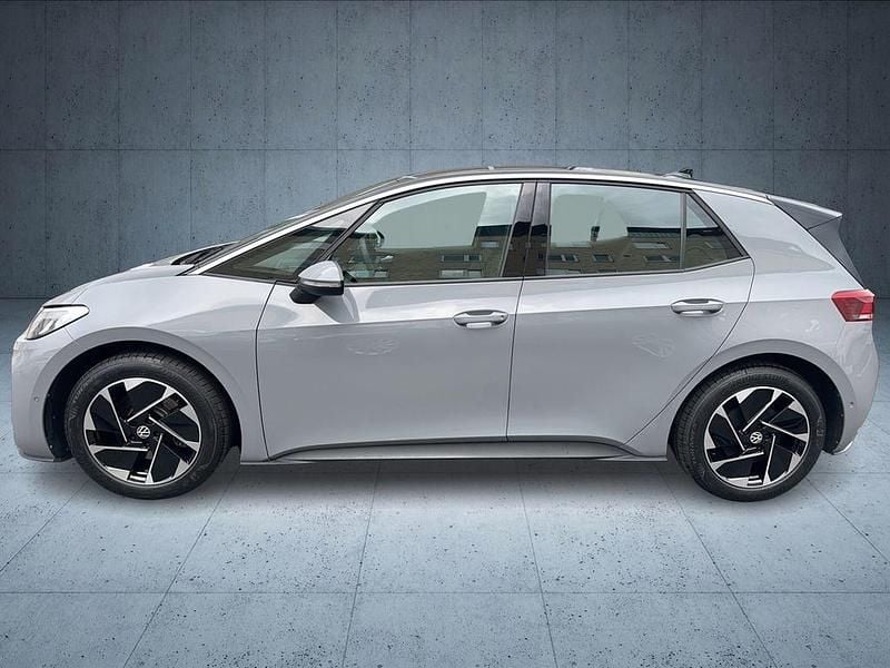 Gebraucht VW ID.3 Pro 150 kW (204 PS) 2024 Mondsteingrau Kleinwagen