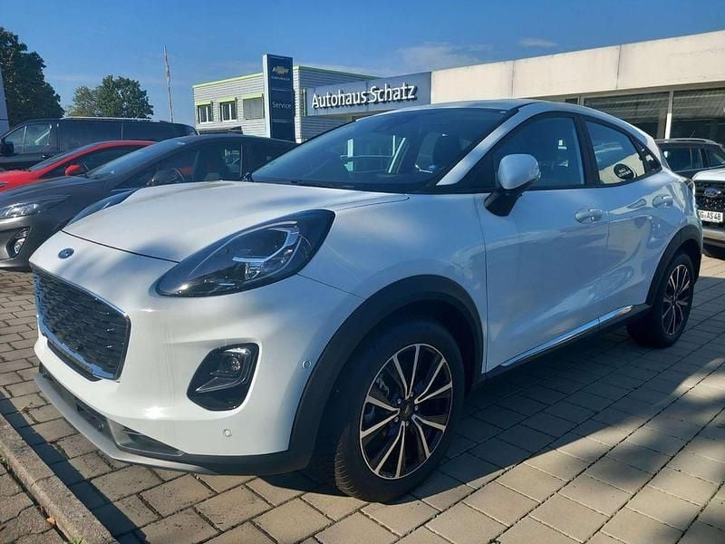 Gebraucht Ford Puma Titanium 125 PS (91 kW) 2024 Frozen white SUV