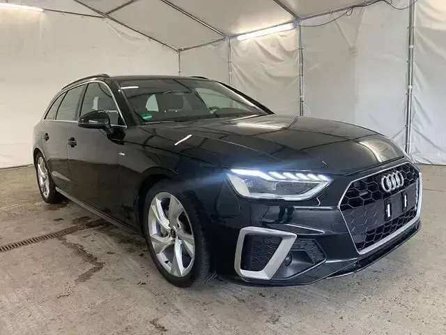 Gebraucht Audi A4 S-Line 204 PS (150 kW) 2022 Schwarz Kombi