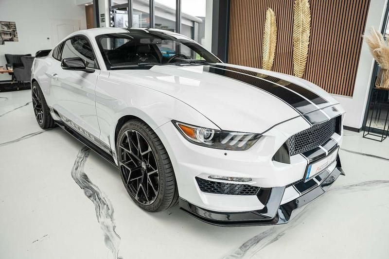 Gebraucht Ford Mustang 305 PS (224 kW) 2017 Weiß Coupé