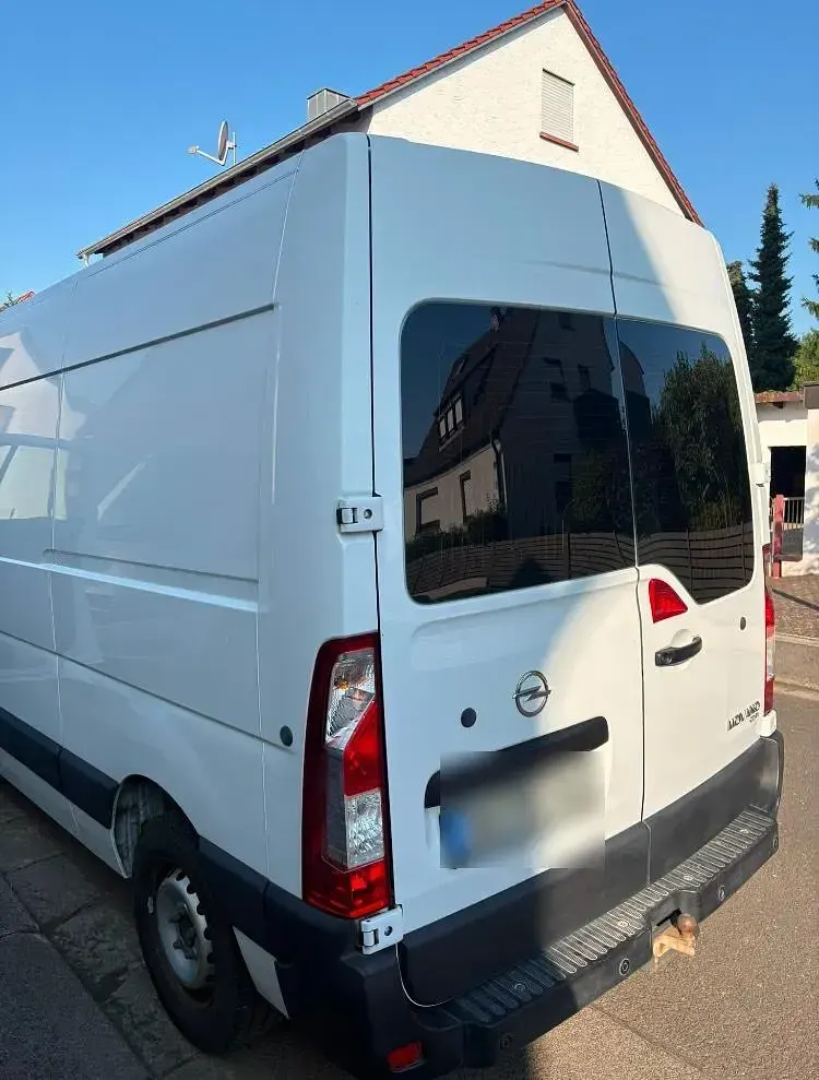 Gebraucht Opel Movano 145 PS (106 kW) 2019 Weiß Van / Kleinbus