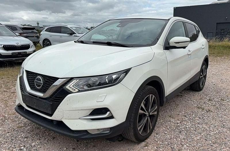 Gebraucht 2021 Nissan Qashqai N-Connecta SUV | 11.700 € - Bild 1/4