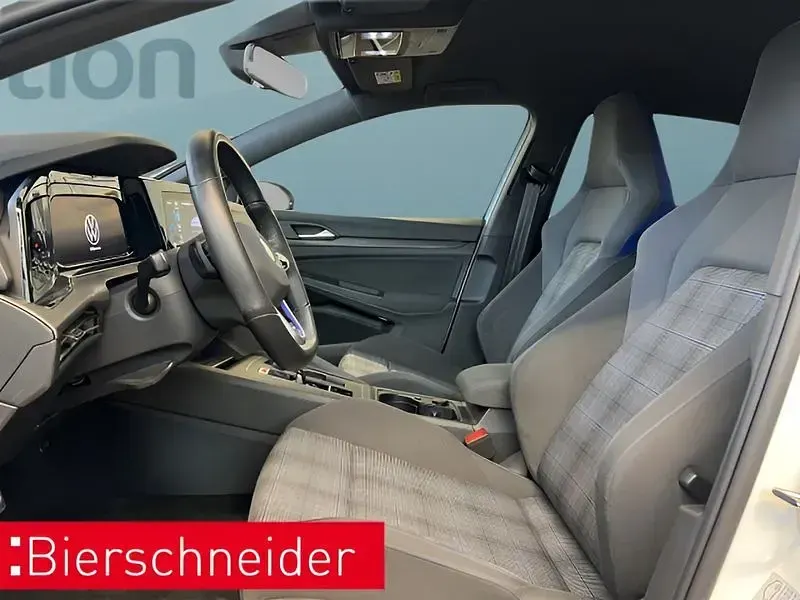 Gebraucht VW Golf VIII GTE 245 PS (180 kW) 2021 Weiß Kleinwagen