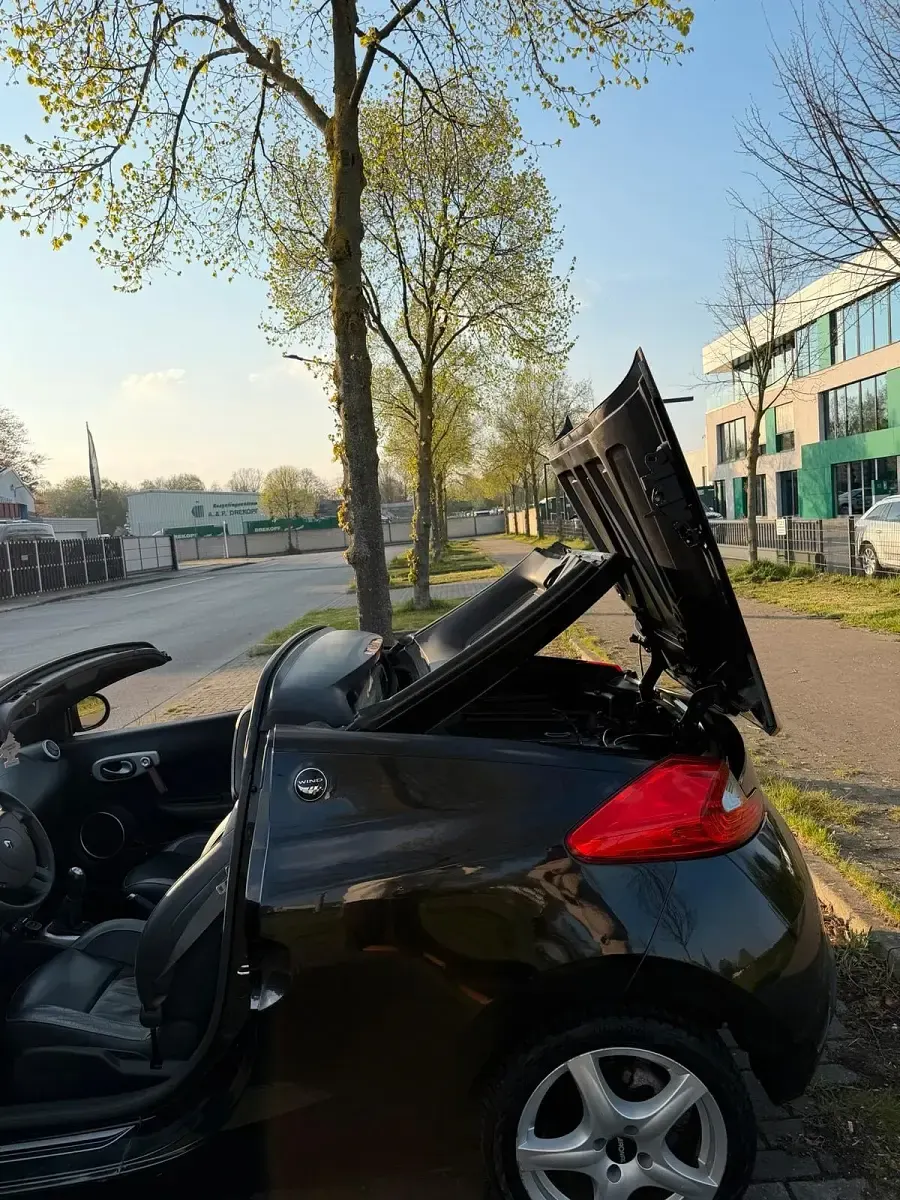 Gebraucht Renault Wind 101 PS (74 kW) 2013 Schwarz Cabrio