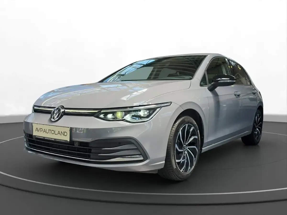 Gebraucht VW Golf VII Active 150 PS (110 kW) 2021 Kleinwagen
