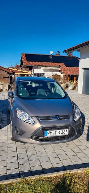 Gebraucht Ford C-MAX Titanium 125 PS (91 kW) 2012 Braun Van / Kleinbus