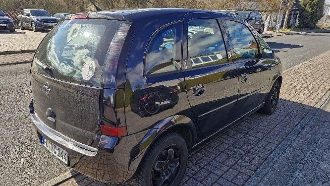 Gebraucht Opel Meriva Innovation 90 PS (66 kW) 2010 Schwarz Van / Kleinbus