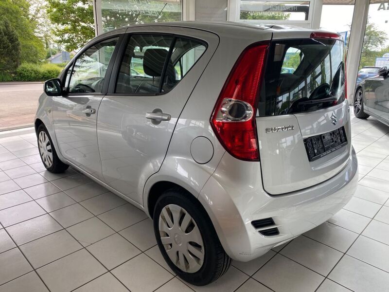 Gebraucht Suzuki Splash Comfort 94 PS (69 kW) 2013 Other Kleinwagen