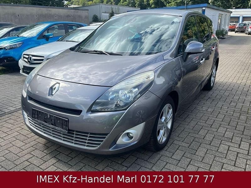 Grau Gebraucht 2011 Renault Scénic III Dynamique Van / Kleinbus | 2.500 € - Bild 1/4