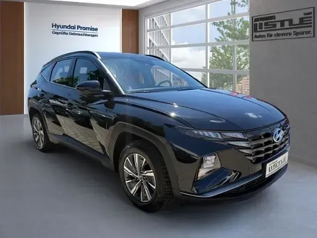 Gebraucht Hyundai Tucson Select 150 PS (110 kW) 2022 Schwarz SUV