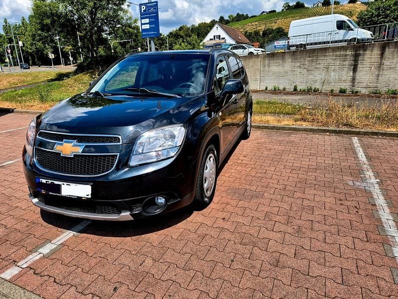 Schwarz Gebraucht 2011 Chevrolet Orlando Limousine | 2.250 € - Bild 1/4