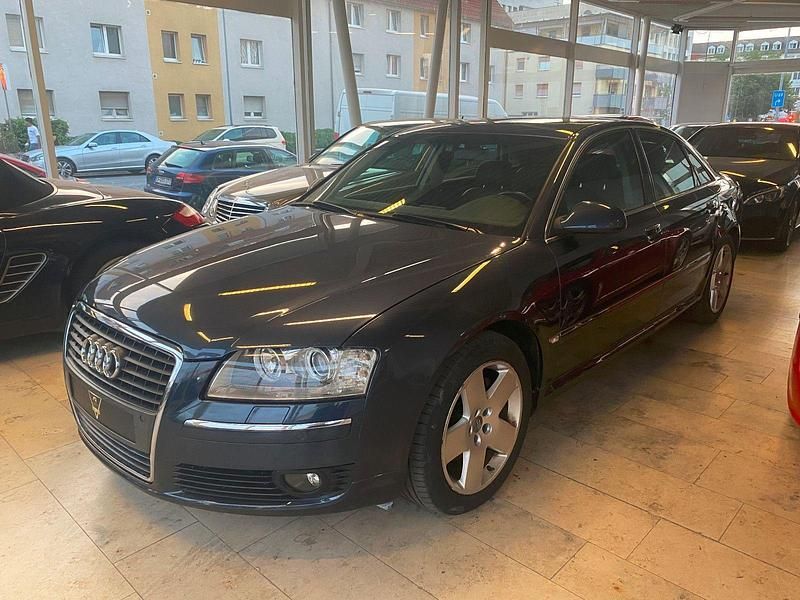 Blau Gebraucht 2007 Audi A8 Sport Limousine | 10.999 € (Etwas zu teuer) - Bild 1/4